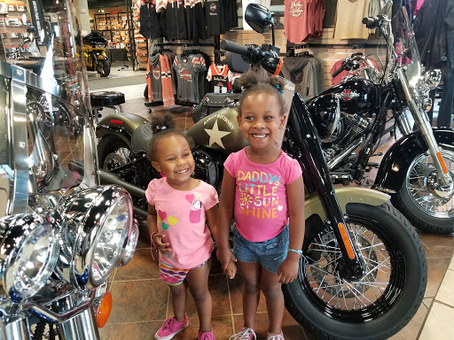 Harley-Davidson Dealer «Chi-Town Harley-Davidson», reviews and photos, 17801 South La Grange Road, Tinley Park, IL 60487, USA