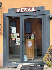 Photos du propriétaire du Pizzeria pizza du clair de lune queyras à Aiguilles - n°4