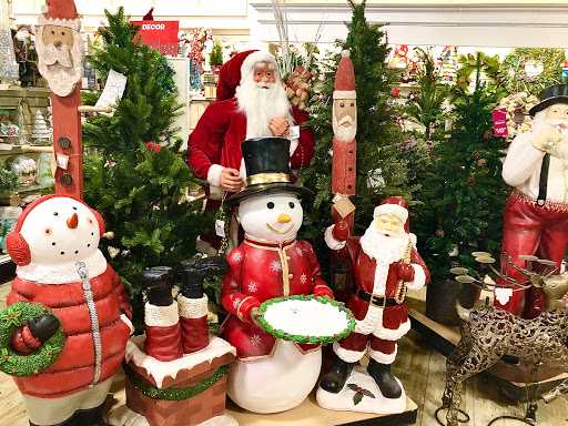 Department Store «HomeGoods», reviews and photos, 1444 E Golf Rd, Schaumburg, IL 60173, USA