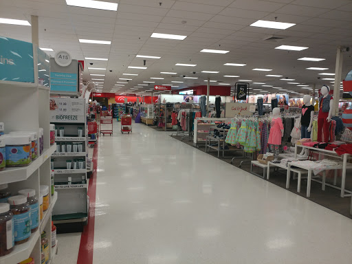 Department Store «Target», reviews and photos, 26650 Ford Rd, Dearborn Heights, MI 48127, USA