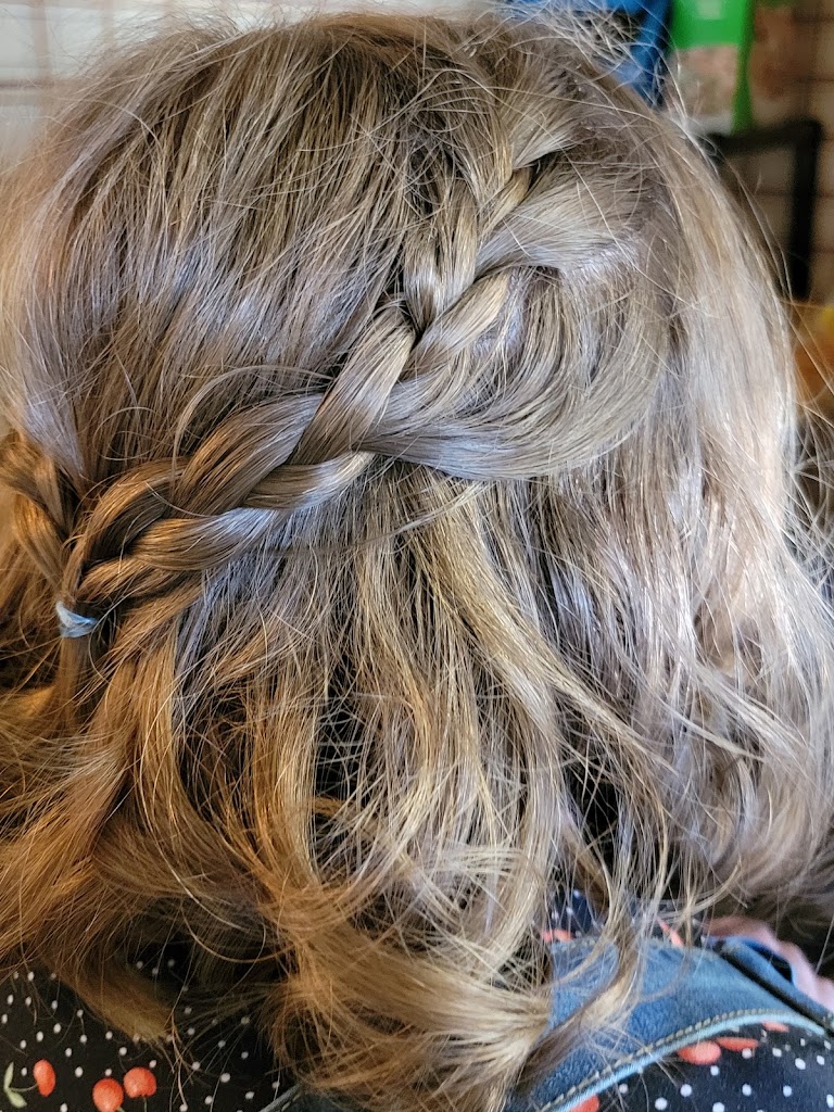 Hair Etc 67124