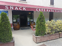 Photos du propriétaire du Restaurant français Le Café de la Clairette à Vercheny - n°9