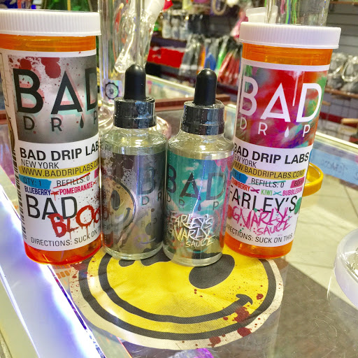 Tobacco Shop «Lava Smoke Shop», reviews and photos, 1019 Main St, Paterson, NJ 07503, USA