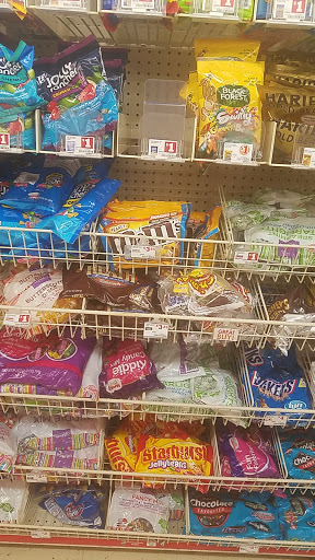 Dollar Store «FAMILY DOLLAR», reviews and photos, 585 Hazard Ave, Enfield, CT 06082, USA