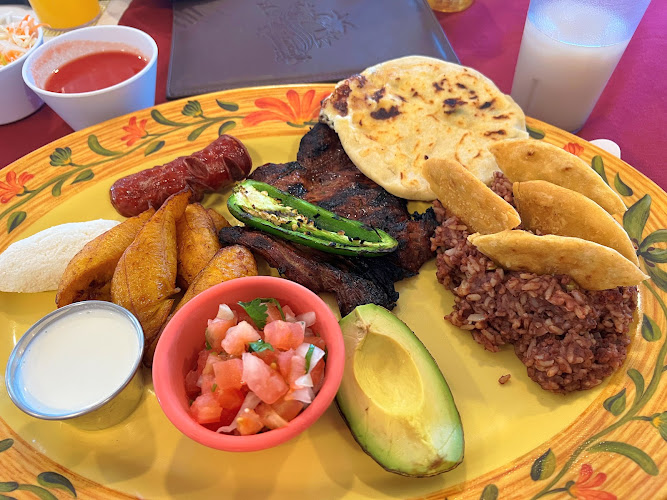 El Salvadoreño Restaurant