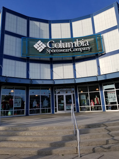 Columbia Sportswear Outlet Store, 130 Christopher Columbus Blvd #1265, Atlantic City, NJ 08401, USA, 