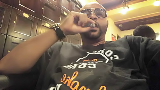 Cigar Shop «Slow Burns Cigar Shoppe & Smoking Lounge», reviews and photos, 701 Frederick Rd, Catonsville, MD 21228, USA