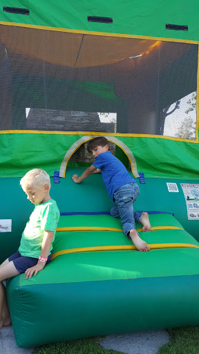 Park «Bridgeport Park», reviews and photos, 23520 Bridgeport Ln, Santa Clarita, CA 91355, USA