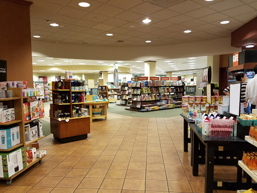 Book Store «Barnes & Noble», reviews and photos, 5701 Sunset Dr #196, South Miami, FL 33143, USA