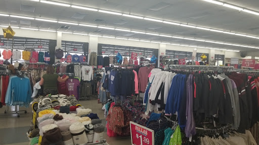 Discount Store «Fallas Paredes Discount Stores», reviews and photos, 2230 E Lincoln Ave, Anaheim, CA 92806, USA