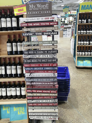 Liquor Store «East Windsor Bottle King», reviews and photos, 385 US-130, East Windsor, NJ 08520, USA