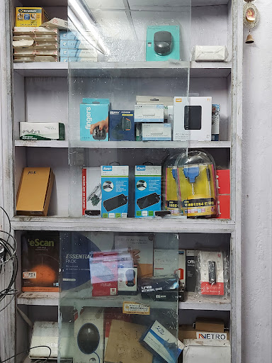 व्यवस्थित समाधान जयपुर - एक कंप्यूटर की दुकान
