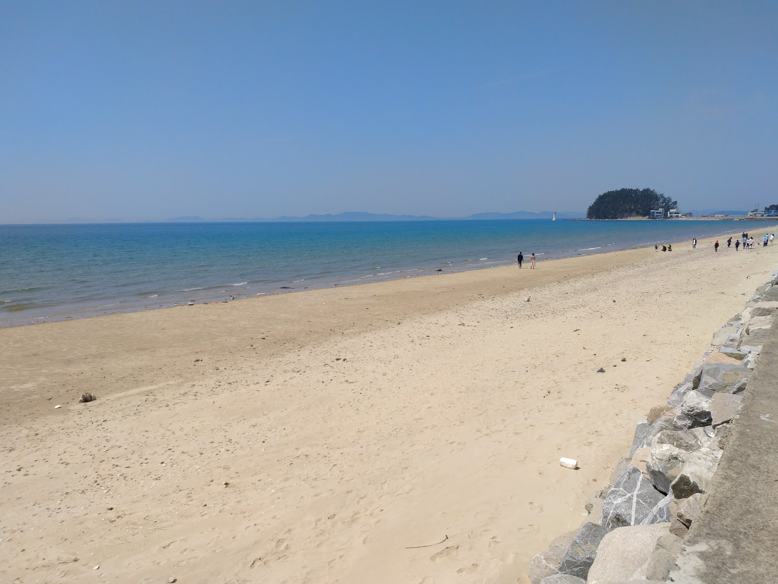 Magompo Beach photo #8