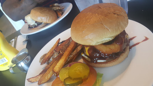 Restaurant «Rainbows End», reviews and photos, 364 Florin Rd, Sacramento, CA 95831, USA