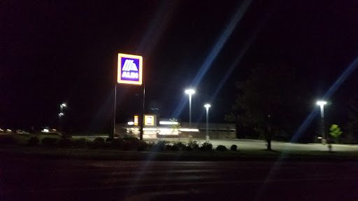 Supermarket «ALDI», reviews and photos, 2240 Shawnee Dr, Charleston, IL 61920, USA