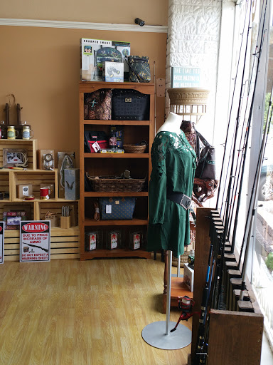 Beauty Salon «Bags N Guns», reviews and photos, 1031 Park St, Westmoreland, TN 37186, USA