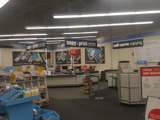 Office Supply Store «Staples», reviews and photos, 610 Meacham Rd, Elk Grove Village, IL 60007, USA