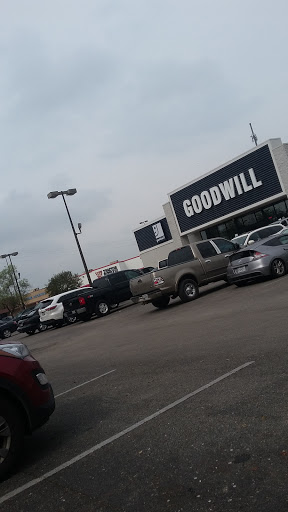 Thrift Store «Goodwill Central Texas - San Marcos», reviews and photos
