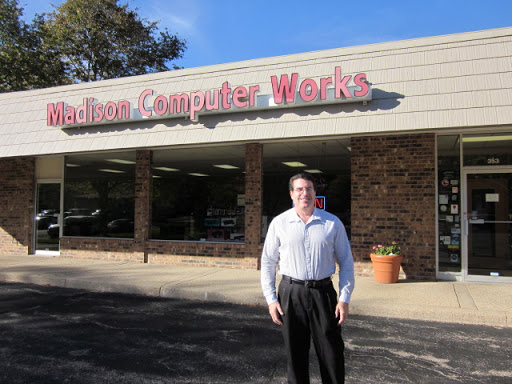 Computer Store «Madison Computer Works, Inc.», reviews and photos, 353 Island Dr, Madison, WI 53705, USA