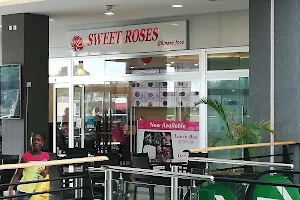 Sweet Roses Chinese Restaurant Marina Mall image