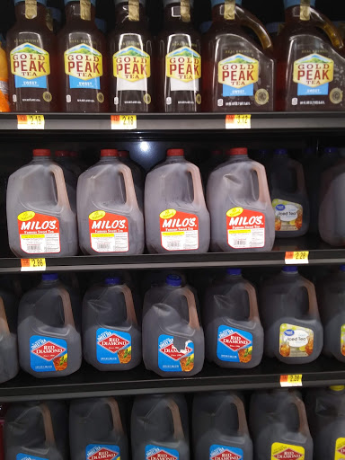 Department Store «Walmart Supercenter», reviews and photos, 814 W Bell Ave, Knoxville, IA 50138, USA