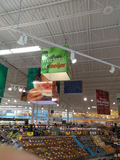Grocery Store «Meijer», reviews and photos, 2700 US-34, Oswego, IL 60543, USA