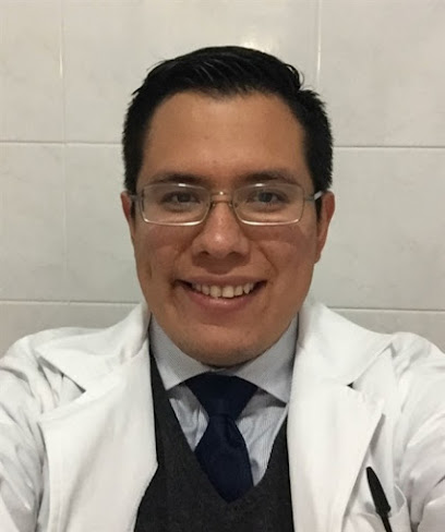 Dr. Juan José Barrera Castillo, Cirujano general