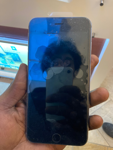 Cell Phone Store «Cell Phone Zone - Patrick Henry Mall - (Best Price Guaranteed)», reviews and photos, 12300 Jefferson Ave, Newport News, VA 23602, USA