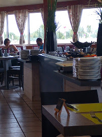 Atmosphère du Restaurant Les Maisons Blanches à Limalonges - n°13