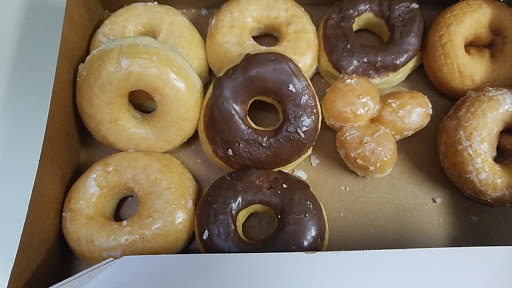 Campus Donuts, 6401 New York Ave # 145, Arlington, TX 76018, USA, 