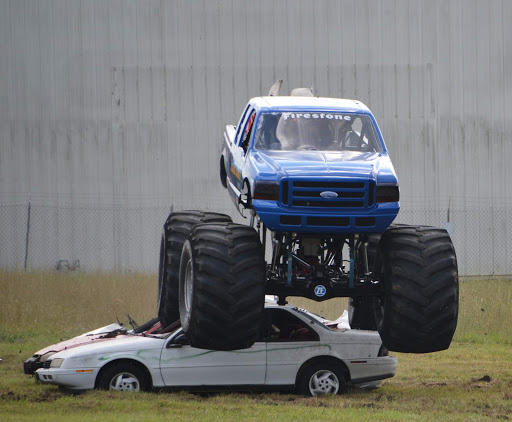 Auto Repair Shop «Jim Woodham & Son Tire & Auto», reviews and photos, 4058 Troy Hwy, Montgomery, AL 36116, USA