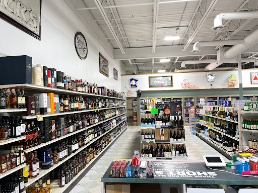 Liquor Store «Short Stop Wine & Spirits», reviews and photos, 2190 Eagle Creek Ln # F, St Paul, MN 55129, USA