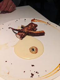 Photo n°15 de Helen Restaurant à Paris ()