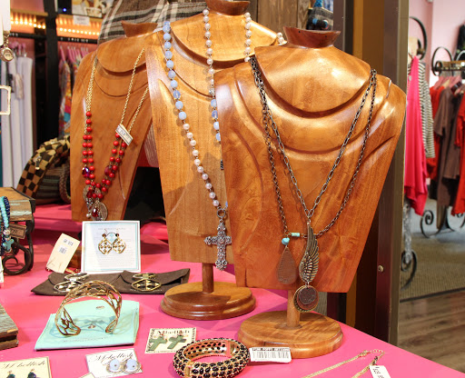 Boutique «Pink Poppy Artisans Boutique», reviews and photos, 114 W 8th St, Georgetown, TX 78626, USA