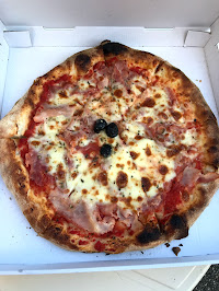 Plats et boissons du Pizzeria mia pizza à Saint-Symphorien-d'Ozon - n°1
