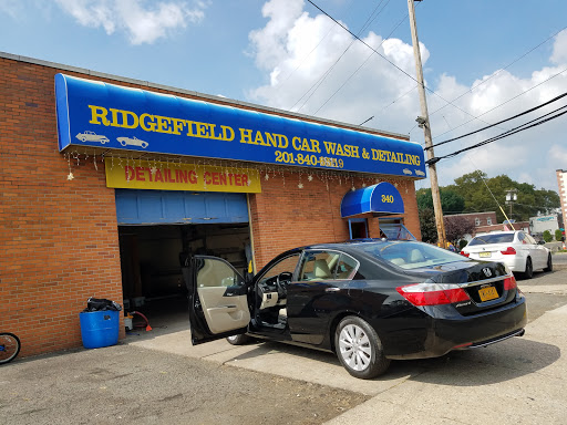 Ridgefield Hand Car Wash & Detail Center en Ridgefield