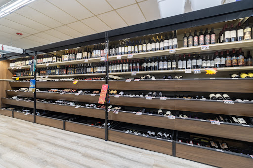 Liquor Store «Spirit Shop», reviews and photos, 2077 Marlton Pike East, Cherry Hill, NJ 08003, USA