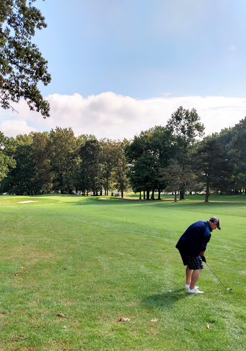Public Golf Course «Mayfair Country Club», reviews and photos, 2229 Raber Rd, Uniontown, OH 44685, USA