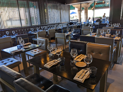 Shopping Mall «Newport North Shopping Centre», reviews and photos, 1200 - 1280 Bison Ave, Newport Beach, CA 92660, USA