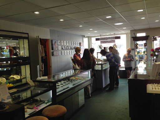 Jeweler «Kay Cameron Jewelers», reviews and photos, 48 Main St, Sayville, NY 11782, USA