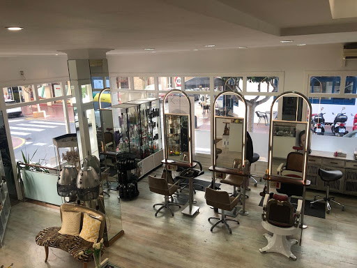 Balcar Peluquería en Santa Eulària des Riu, Baleares