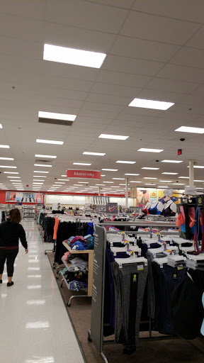 Department Store «Target», reviews and photos, 1001 S Sutton Rd, Streamwood, IL 60107, USA