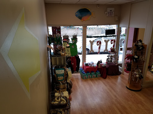 Pet Supply Store «Local Pet», reviews and photos, 415 Gettysburg St #1, Pittsburgh, PA 15206, USA