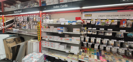 Office Supply Store «Staples», reviews and photos, 209-34 Northern Blvd, Bayside, NY 11361, USA