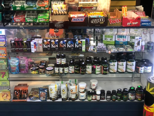 Vaporizer Store «Golden Smoke Shop», reviews and photos, 18601 Sherman Way, Reseda, CA 91335, USA