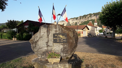 la boulangerie du coin à St Géry-Vers