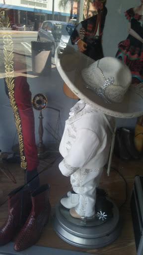 Dollar Store «Dollar Tree», reviews and photos, 900 San Fernando Rd, San Fernando, CA 91340, USA