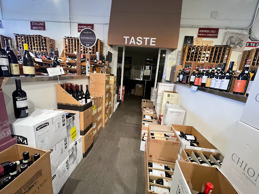 Wine Store «The Wine House», reviews and photos, 2311 Cotner Ave, Los Angeles, CA 90064, USA