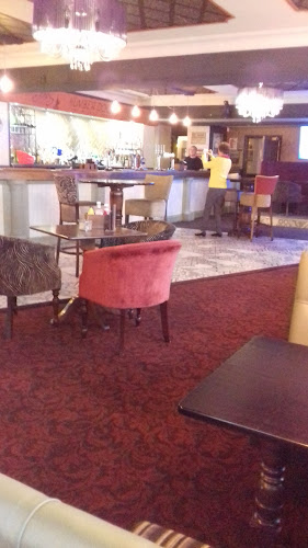 Humber Dock Bar & Grill - Pub