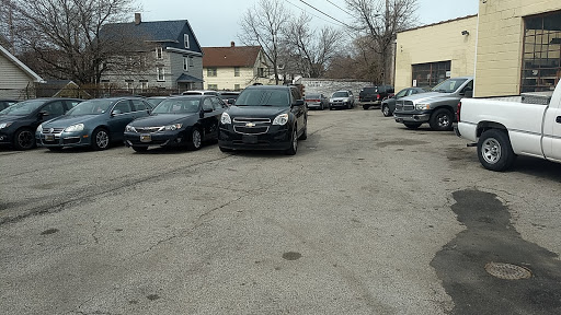 Used Car Dealer «World Auto Network», reviews and photos, 15225 Waterloo Rd, Cleveland, OH 44110, USA